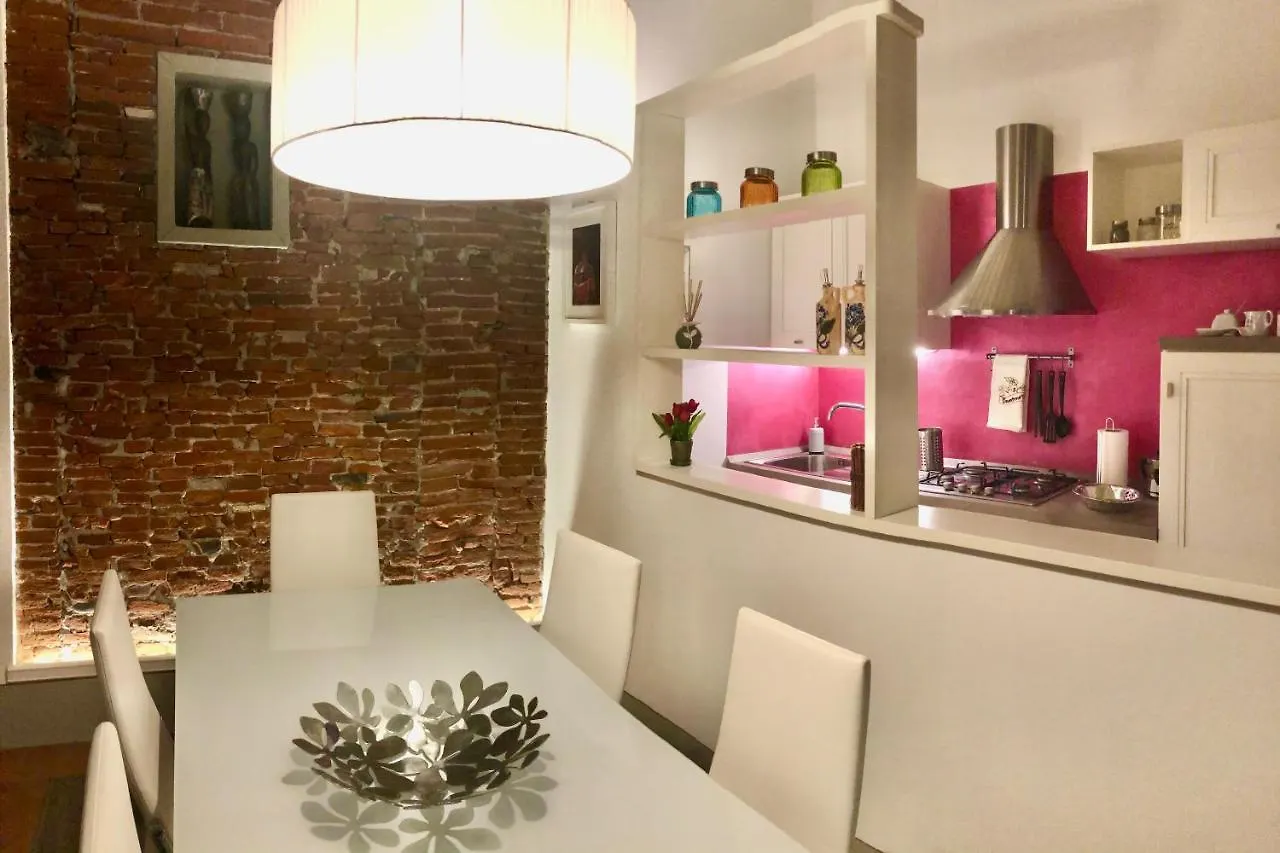 Casa Nausicaa, Piano Terra Nel Cuore Della Citta Con Aria Condizionata 0*, Lucca