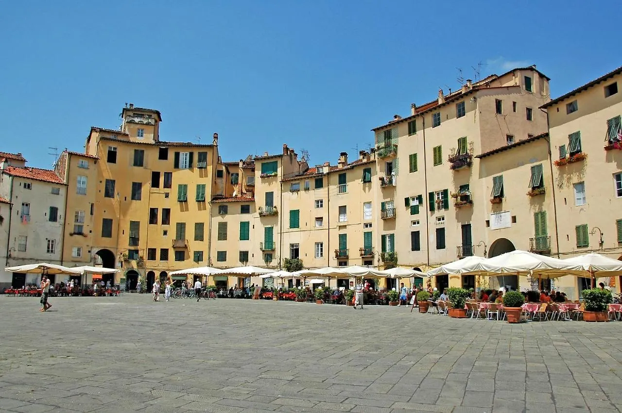 Casa Nausicaa, Piano Terra Nel Cuore Della Citta Con Aria Condizionata 0*, Lucca